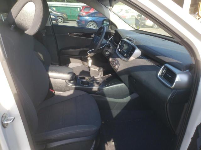 Photo 5 from auction – 2016 KIA SORENTO LX with VIN 5XYPG4A39GG167942
