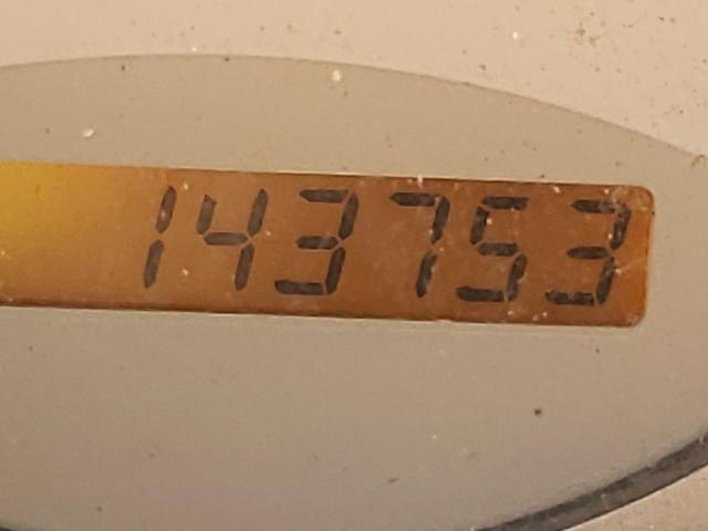 Photo 8 from auction – 2005 TOYOTA RAV4 with VIN JTEHD20V956025879