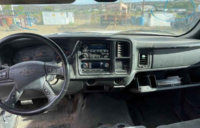 Photo 9 from auction – 2004 CHEVROLET SILVERADO with VIN 1GCHK29U74E244543