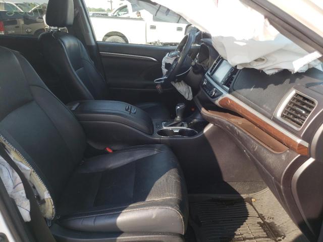 Foto 5 de la subasta – 2016 TOYOTA HIGHLANDER con VIN 5TDDKRFH8GS305721