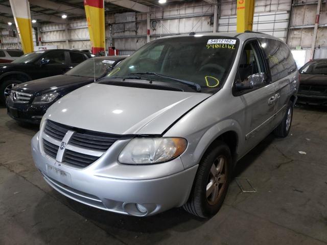 Photo 2 from auction – 2005 DODGE GRAND CARA with VIN 2D4GP44L95R438277