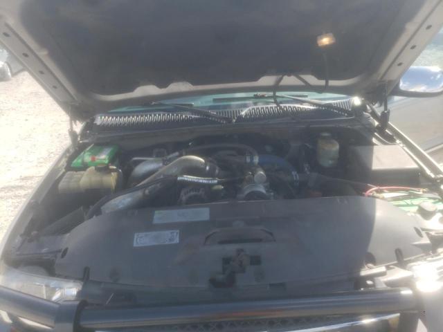Photo 7 from auction – 2002 CHEVROLET SILVERADO with VIN 1GCHK29182E107081