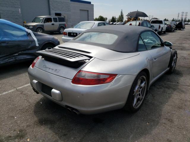 Photo 4 from auction – 2006 PORSCHE 911 CARRER with VIN WP0CB29986S768911