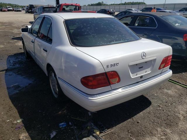 Photo 3 from auction – 1999 MERCEDES-BENZ E 320 with VIN WDBJF65H4XA916915