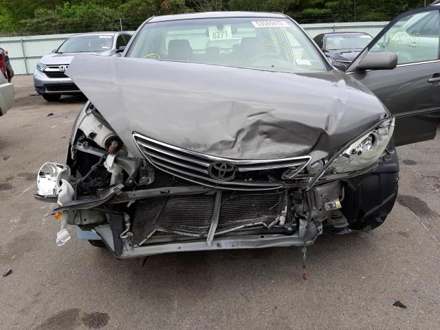 Photo 7 from auction – 2005 TOYOTA CAMRY LE with VIN 4T1BF30K65U590369