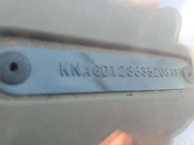 Photo 10 from auction – 2003 KIA OPTIMA LX with VIN KNAGD128635208383