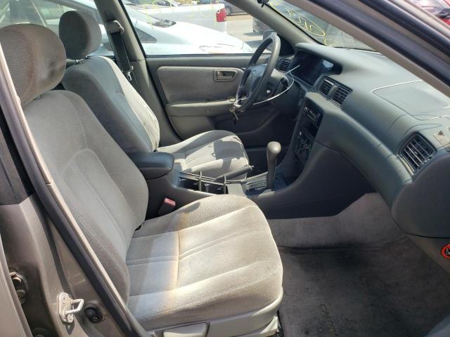 Photo 5 from auction – 1997 TOYOTA CAMRY CE with VIN 4T1BF22K2VU020070