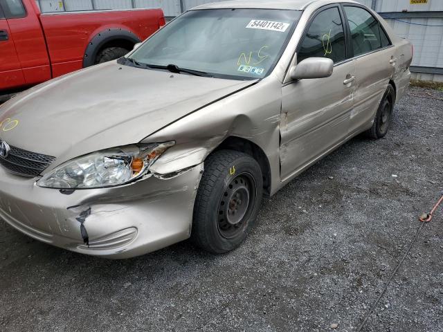 Photo 9 from auction – 2004 TOYOTA CAMRY LE with VIN 4T1BE32K84U940308
