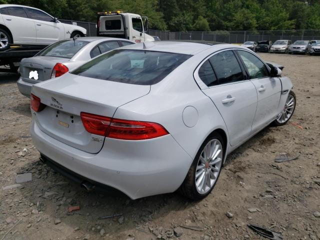 Photo 4 from auction – 2017 JAGUAR XE FIRST E with VIN SAJAN4BV6HA952322