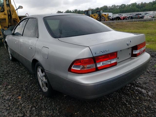 Photo 3 from auction – 2001 LEXUS ES 300 with VIN JT8BF28G315110287