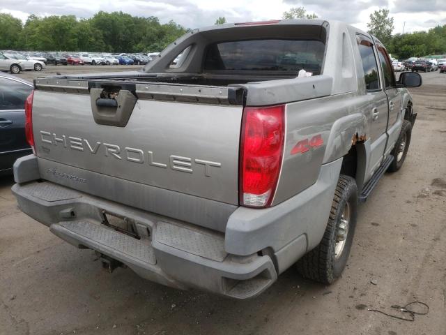 Photo 4 from auction – 2002 CHEVROLET AVALANCHE with VIN 3GNGK23G92G196362