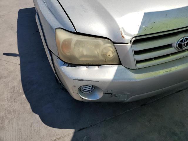 Photo 9 from auction – 2004 TOYOTA HIGHLANDER with VIN JTEDP21A340018770