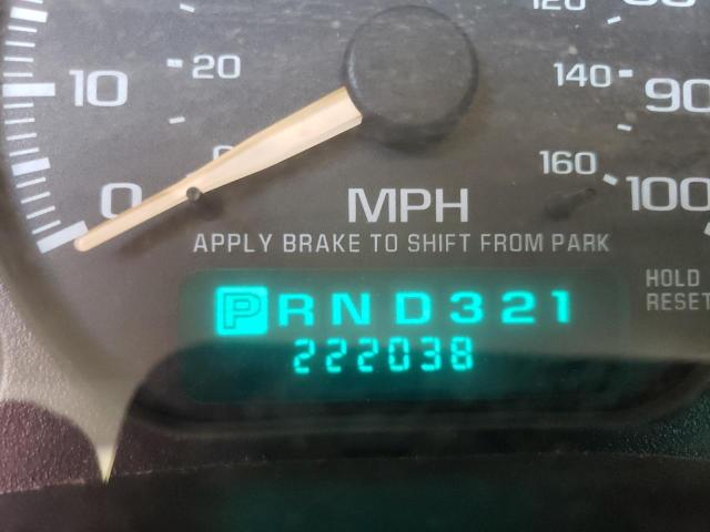 Photo 8 from auction – 2002 CHEVROLET AVALANCHE with VIN 3GNEC13T22G121076