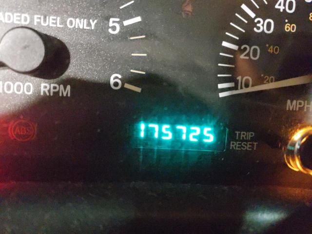 Photo 8 from auction – 2001 JEEP CHEROKEE S with VIN 1J4FF48S71L515674