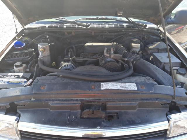 Photo 7 from auction – 1998 CHEVROLET BLAZER with VIN 1GNDT13W9W2179058