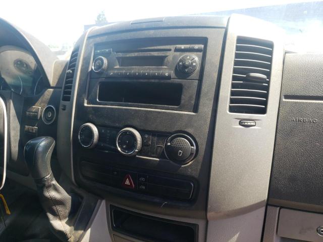 Photo 9 from auction – 2007 DODGE SPRINTER 2 with VIN WD0PE745X75223018