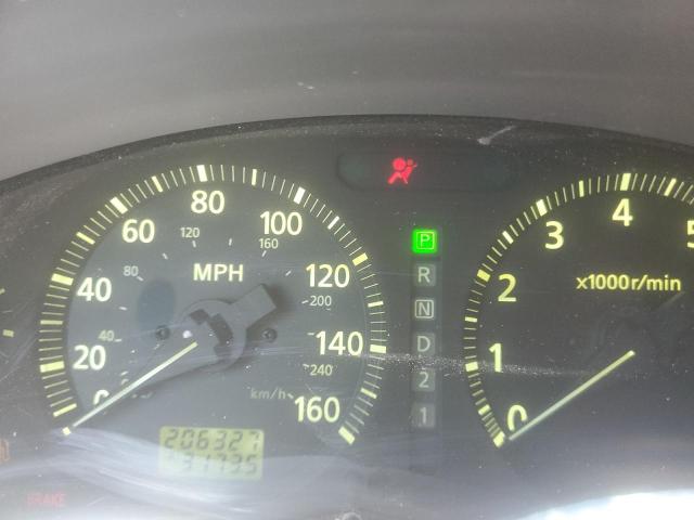 Photo 8 from auction – 2001 INFINITI I30 with VIN JNKCA31A71T011899