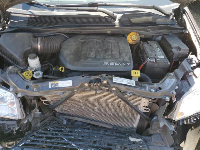 Photo 7 from auction – 2015 CHRYSLER TOWN & COU with VIN 2C4RC1CG0FR584203