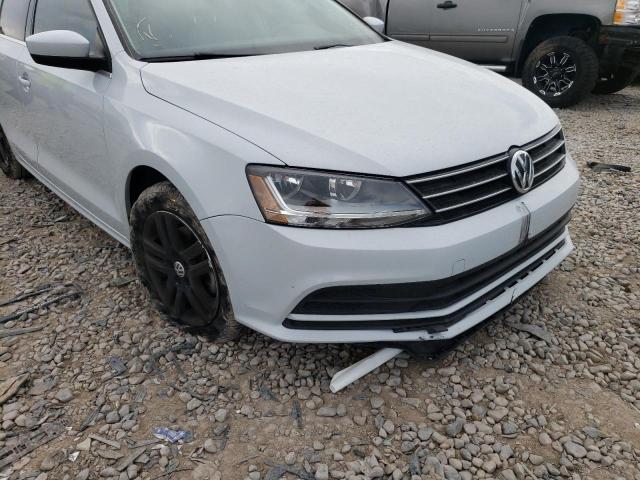 Photo 9 from auction – 2017 VOLKSWAGEN JETTA S with VIN 3VW2B7AJ4HM343032