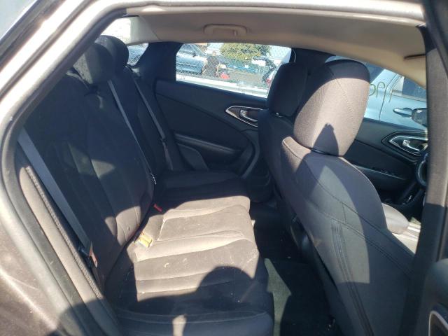 Photo 6 from auction – 2015 CHRYSLER 200 LIMITE with VIN 1C3CCCABXFN645180