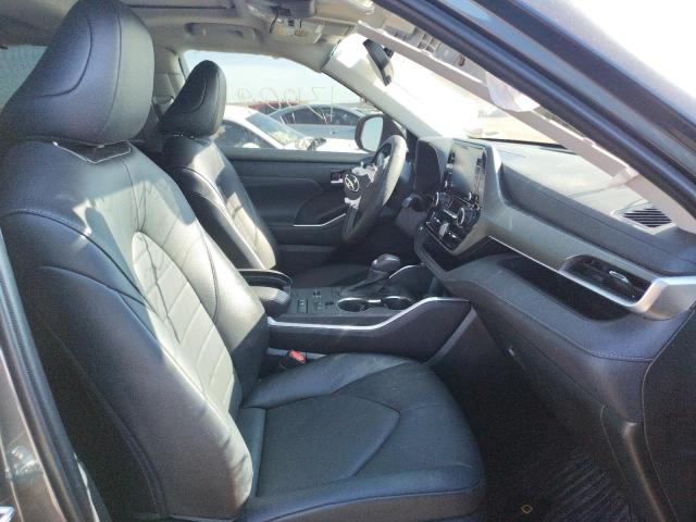 Photo 5 from auction – 2021 TOYOTA HIGHLANDER with VIN 5TDGARAH3MS012215
