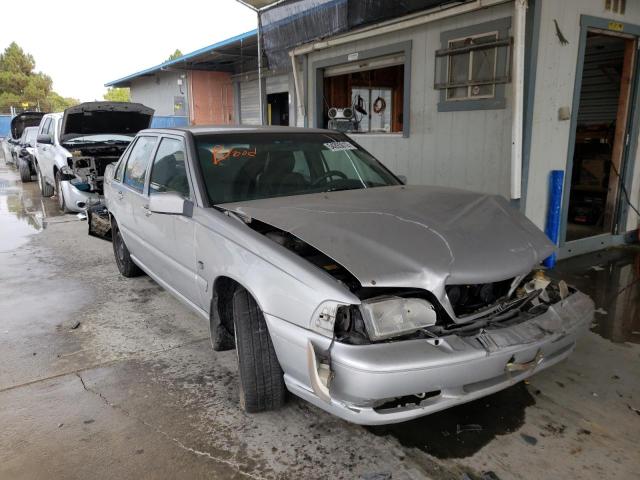 VOLVO S70 1999 with VIN YV1LS55A4X2597751 - Photo from auction