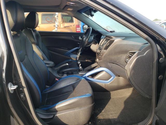 Photo 5 from auction – 2013 HYUNDAI VELOSTER T with VIN KMHTC6AE0DU101387