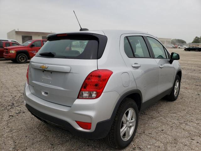 Photo 4 from auction – 2018 CHEVROLET TRAX LS with VIN 3GNCJNSB3JL308006