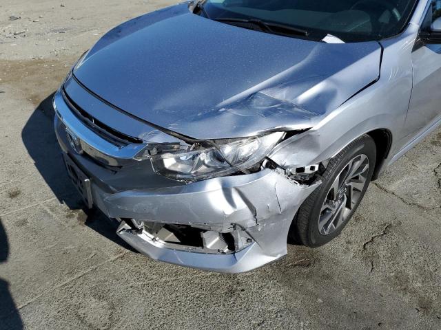 Photo 9 from auction – 2017 HONDA CIVIC EX with VIN 19XFC2F79HE204834