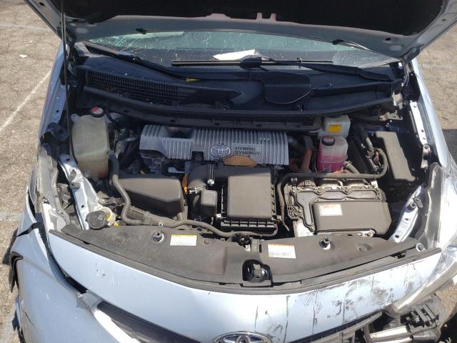 Photo 7 from auction – 2016 TOYOTA PRIUS V with VIN JTDZN3EU8GJ043012