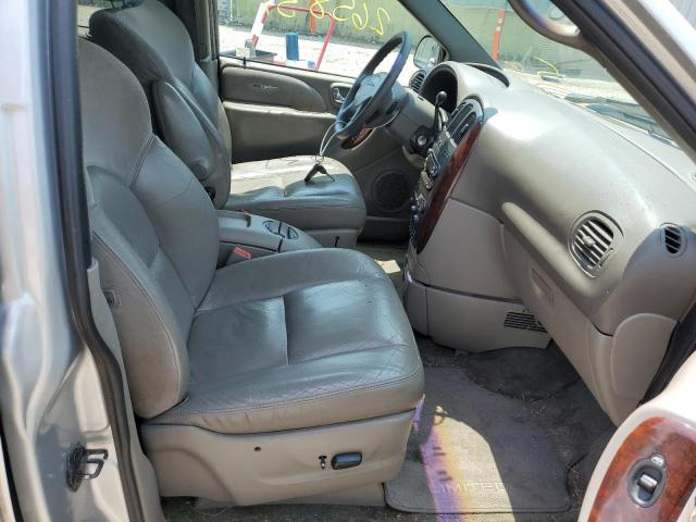Photo 5 from auction – 2002 CHRYSLER TOWN AND C with VIN 2C8GP64L12R616122