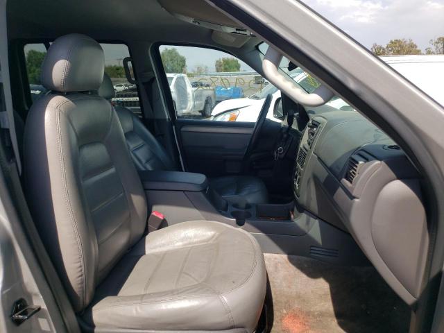 Photo 5 from auction – 2004 FORD EXPLORER X with VIN 1FMZU63K64ZA79487