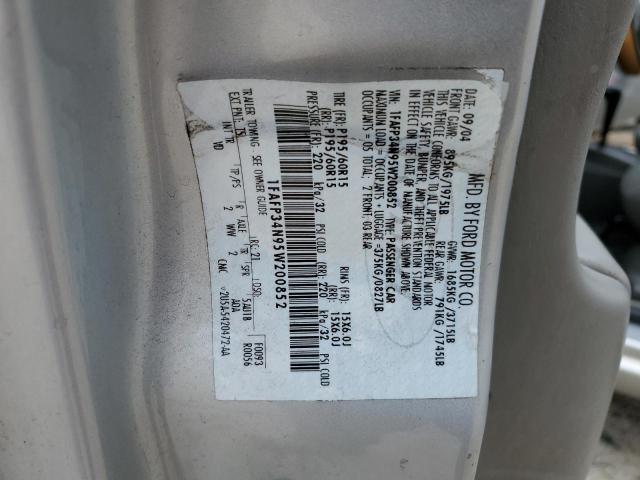 Photo 10 from auction – 2005 FORD FOCUS ZX4 with VIN 1FAFP34N95W200852
