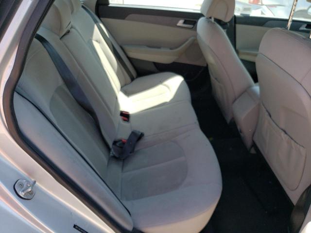 Photo 6 from auction – 2017 HYUNDAI SONATA SE with VIN 5NPE24AF3HH516118