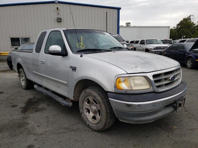 FORD F150 2000 with VIN 1FTRX17W6YKA85994 - Photo from auction