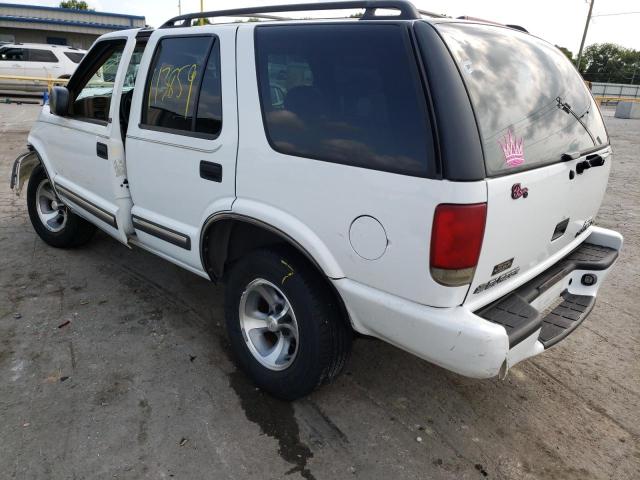 Photo 3 from auction – 2000 CHEVROLET BLAZER with VIN 1GNCS13W6Y2339575
