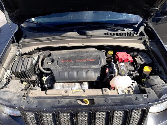 Photo 7 from auction – 2020 JEEP RENEGADE L with VIN ZACNJBBB8LPM01241