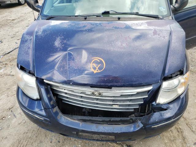 Photo 7 from auction – 2006 CHRYSLER TOWN & COU with VIN 2A4GP64L16R615697