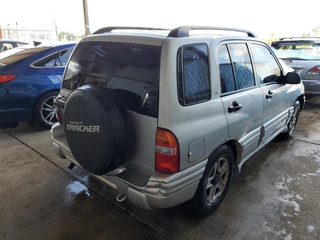 Photo 4 from auction – 2004 CHEVROLET TRACKER LT with VIN 2CNBJ634246914234
