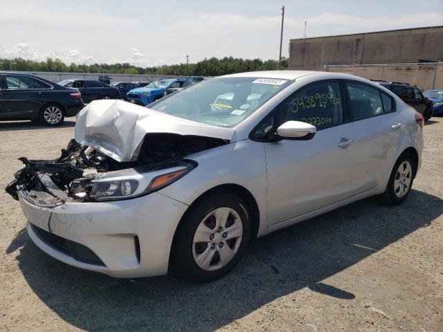 Photo 2 from auction – 2017 KIA FORTE LX with VIN 3KPFK4A73HE099990