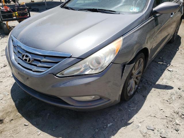 Photo 9 from auction – 2011 HYUNDAI SONATA SE with VIN 5NPEC4AB9BH317124