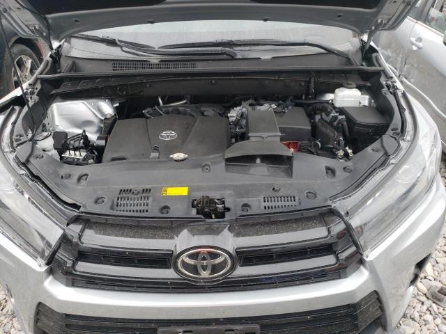 Photo 7 from auction – 2019 TOYOTA HIGHLANDER with VIN 5TDJZRFH5KS603361