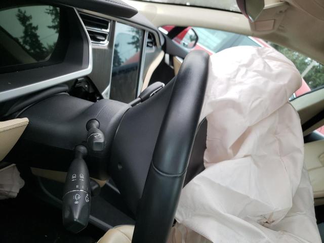 Photo 8 from auction – 2013 TESLA MODEL S with VIN 5YJSA1CP0DFP09104