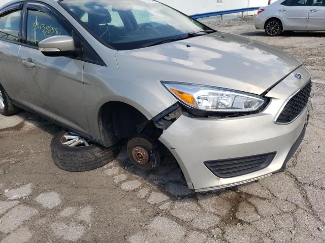 Photo 9 from auction – 2015 FORD FOCUS SE with VIN 1FADP3F28FL201536