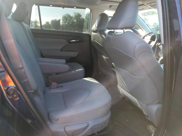 Photo 6 from auction – 2022 TOYOTA HIGHLANDER with VIN 5TDHBRCH2NS552235
