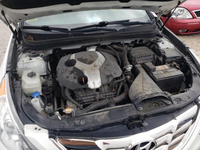 Photo 7 from auction – 2012 HYUNDAI SONATA SE with VIN 5NPEC4AB9CH449608