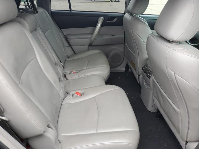 Photo 6 from auction – 2012 TOYOTA HIGHLANDER with VIN 5TDBK3EH4CS138239