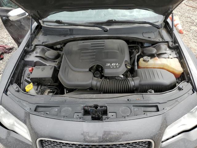 Photo 7 from auction – 2019 CHRYSLER 300 LIMITE with VIN 2C3CCAKG4KH610832