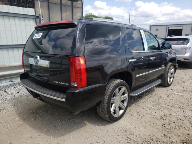Photo 4 from auction – 2010 CADILLAC ESCALADE L with VIN 1GYUKBEF1AR149996
