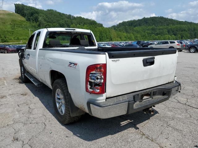 Photo 3 from auction – 2013 CHEVROLET SILVERADO with VIN 1GCRKSE00DZ155090